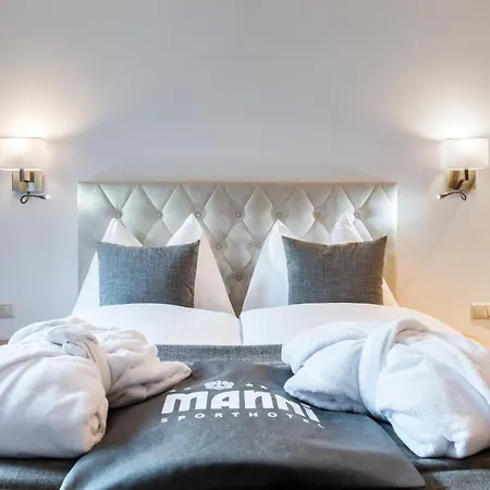 Manni Home - Rooms & Apartments Mayrhofen Extérieur photo